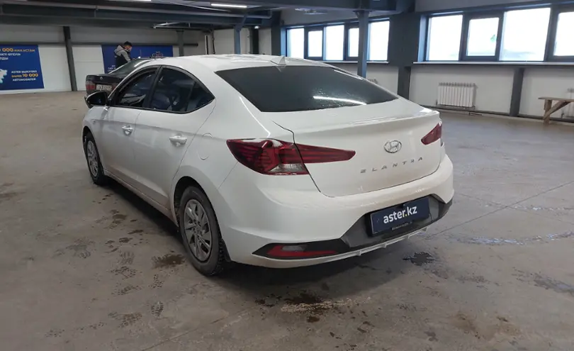 Hyundai Elantra 2020 года за 7 700 000 тг. в Астана фото 4