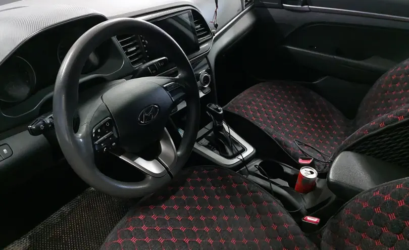 Hyundai Elantra 2020 года за 7 700 000 тг. в Астана фото 5