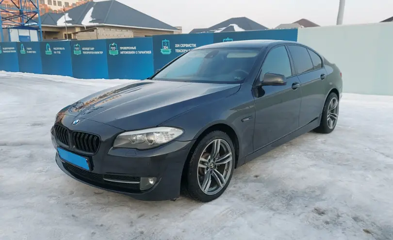 BMW 5 серии 2010 года за 10 500 000 тг. в Шымкент