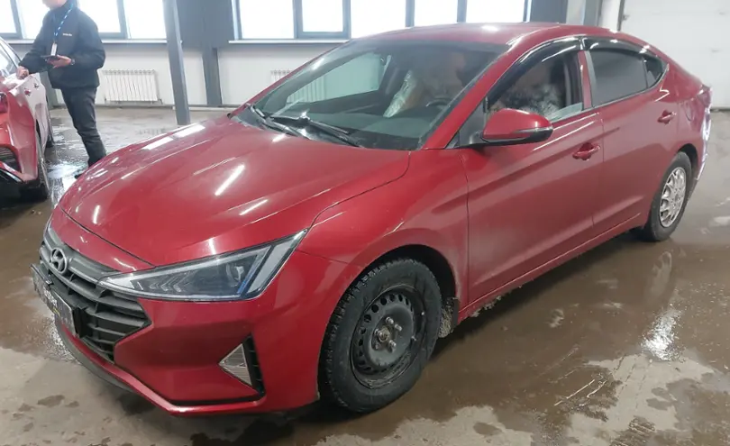 Hyundai Elantra 2019 года за 7 500 000 тг. в Астана