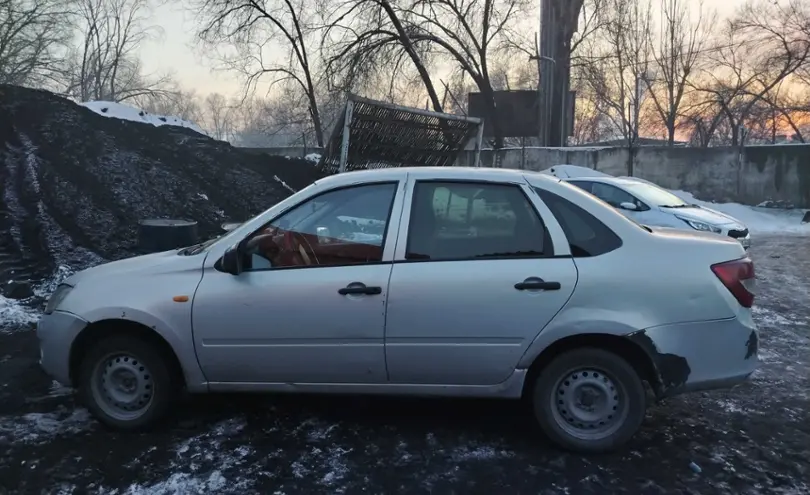 LADA (ВАЗ) Granta 2013 года за 3 000 000 тг. в Алматы