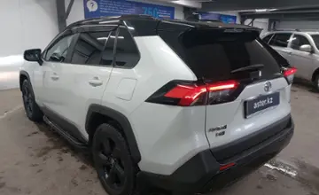Toyota RAV4 2021 года за 19 000 000 тг. в Астана фото 4