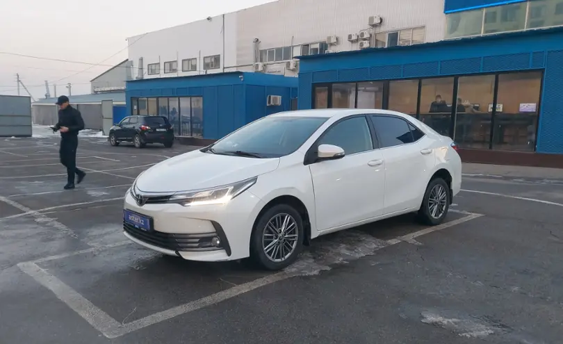 Toyota Corolla 2018 года за 8 500 000 тг. в Алматы