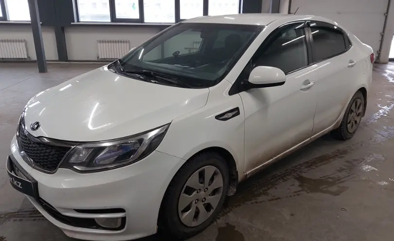 Kia Rio 2015 года за 5 400 000 тг. в Астана