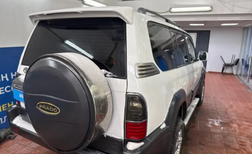 Toyota Land Cruiser Prado 2000 года за 8 000 000 тг. в Астана фото 5