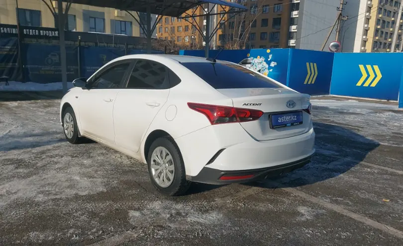 Hyundai Accent 2021 года за 6 450 000 тг. в Алматы фото 4
