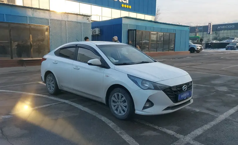 Hyundai Accent 2022 года за 8 000 000 тг. в Алматы фото 2