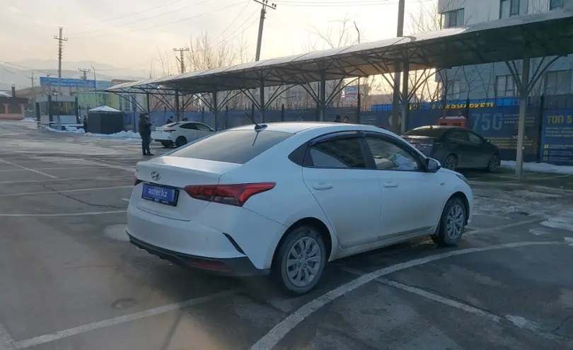 Hyundai Accent 2022 года за 8 000 000 тг. в Алматы фото 3
