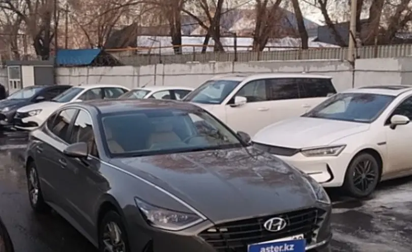 Hyundai Sonata 2023 года за 12 500 000 тг. в Алматы фото 3