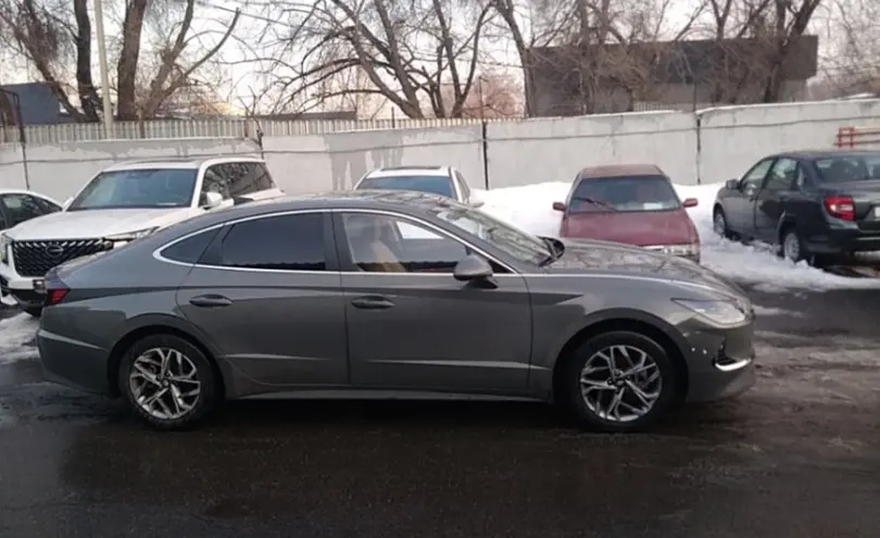 Hyundai Sonata 2023 года за 12 500 000 тг. в Алматы фото 4