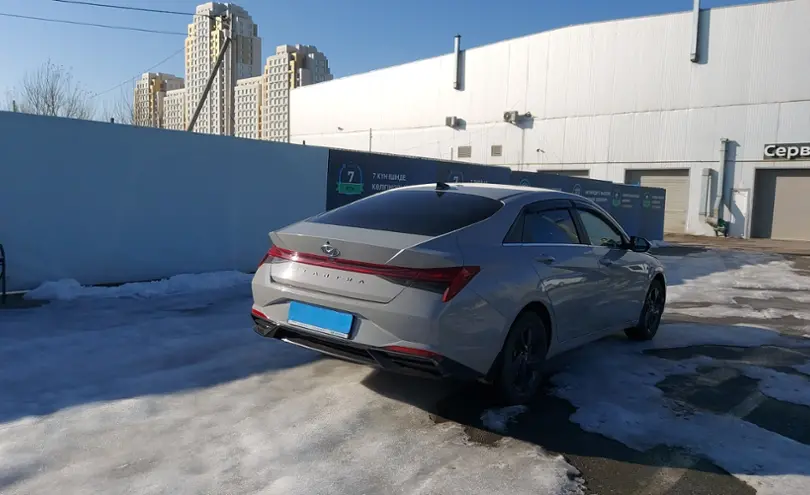 Hyundai Elantra 2021 года за 10 000 000 тг. в Шымкент фото 3