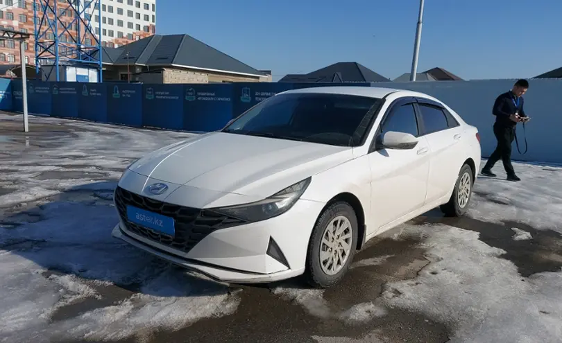 Hyundai Elantra 2022 года за 8 500 000 тг. в Шымкент