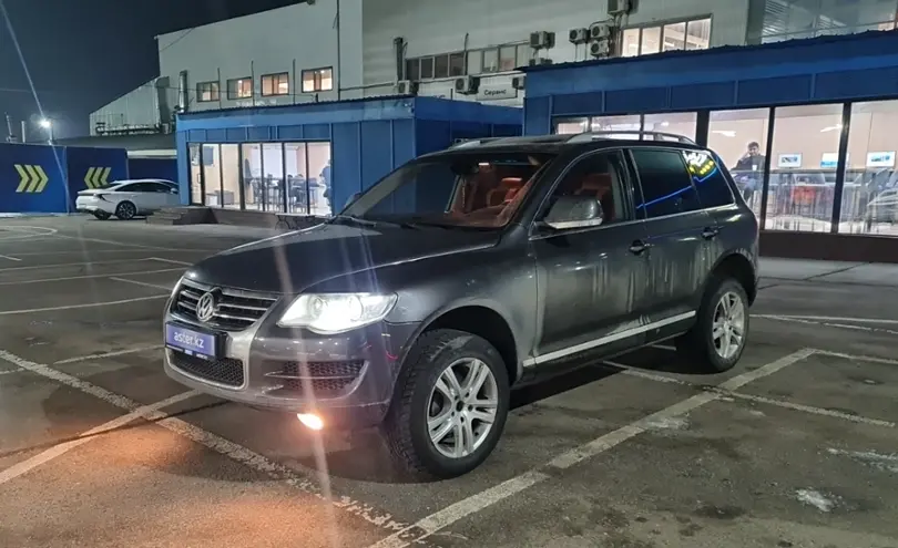 Volkswagen Touareg 2007 года за 6 500 000 тг. в Алматы