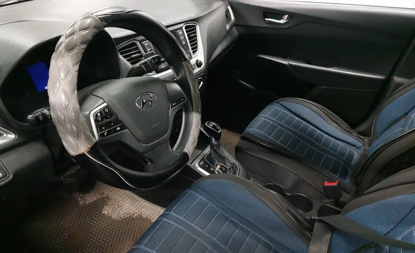 Hyundai Accent 2020 года за 7 500 000 тг. в Астана фото 5