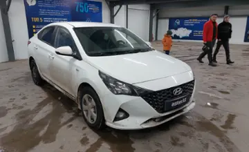 Hyundai Accent 2020 года за 7 500 000 тг. в Астана фото 2