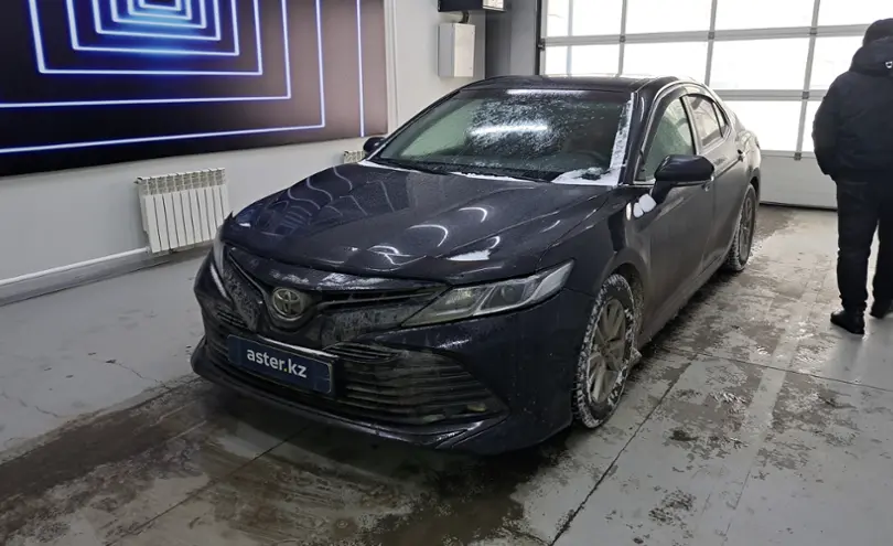 Toyota Camry 2019 года за 12 700 000 тг. в Павлодар