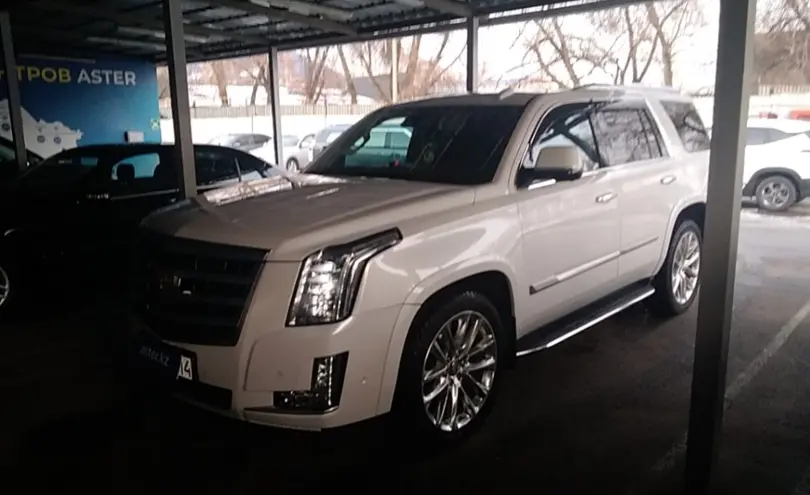 Cadillac Escalade 2019 года за 35 000 000 тг. в Алматы