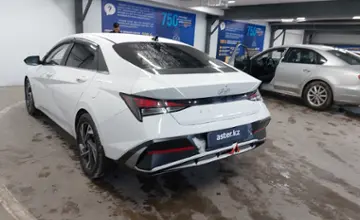 Hyundai Elantra 2023 года за 8 400 000 тг. в Астана фото 4