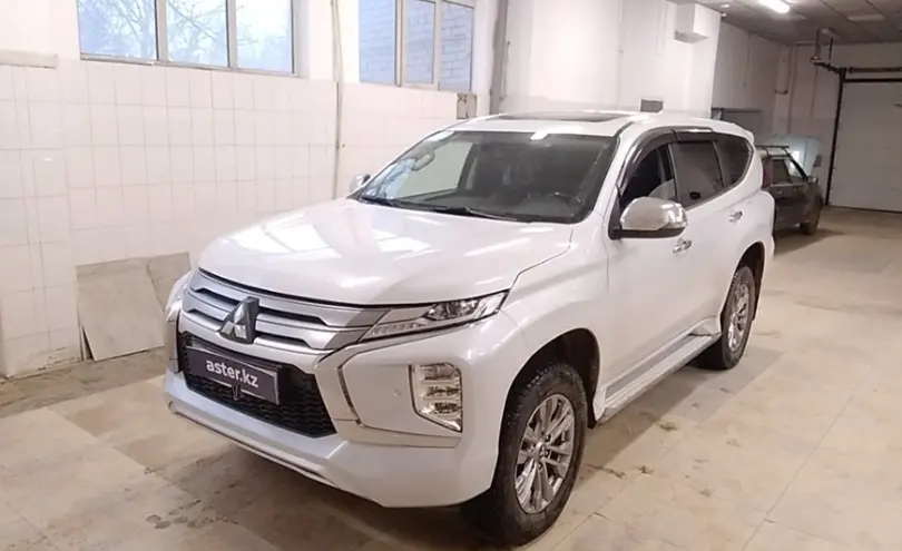 Mitsubishi Pajero Sport 2020 года за 18 000 000 тг. в Актобе