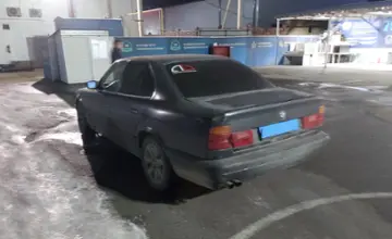 BMW 5 серии 1994 года за 750 000 тг. в Шымкент фото 4