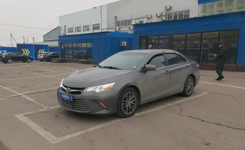 Toyota Camry 2015 года за 8 000 000 тг. в Алматы