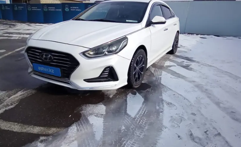 Hyundai Sonata 2019 года за 9 000 000 тг. в Шымкент