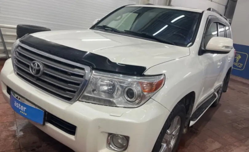 Toyota Land Cruiser 2012 года за 17 000 000 тг. в Астана