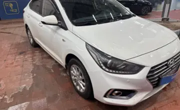 Hyundai Accent 2018 года за 7 000 000 тг. в Астана фото 3