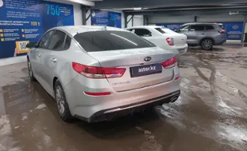 Kia Optima 2018 года за 8 500 000 тг. в Астана фото 4