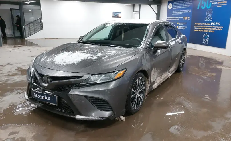 Toyota Camry 2020 года за 12 000 000 тг. в Астана