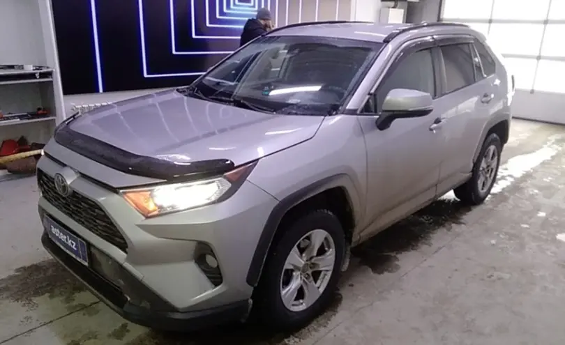 Toyota RAV4 2020 года за 14 000 000 тг. в Павлодар