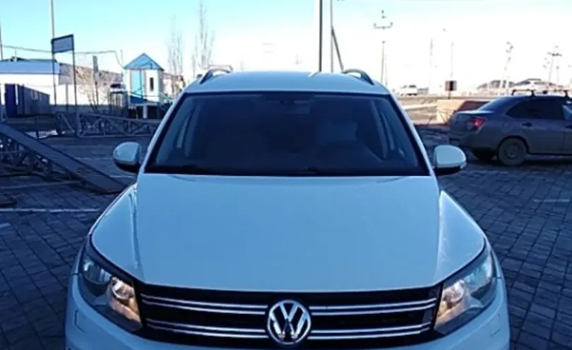 Volkswagen Tiguan 2014 года за 7 000 000 тг. в Атырау фото 2