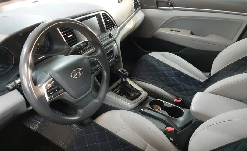 Hyundai Elantra 2016 года за 6 900 000 тг. в Астана фото 5