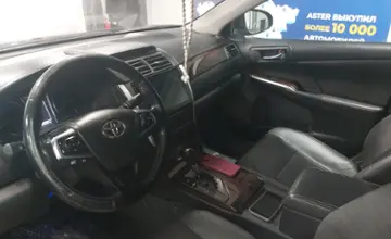 Toyota Camry 2015 года за 10 200 000 тг. в Астана фото 5