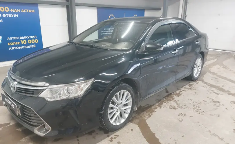 Toyota Camry 2015 года за 10 200 000 тг. в Астана