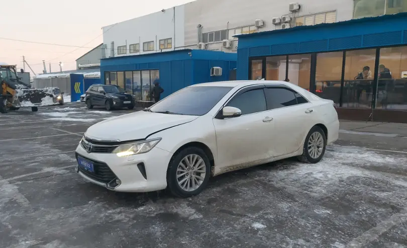 Toyota Camry 2015 года за 12 000 000 тг. в Алматы