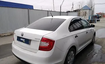 Skoda Rapid 2014 года за 4 200 000 тг. в Атырау