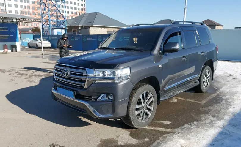 Toyota Land Cruiser 2009 года за 18 000 000 тг. в Шымкент