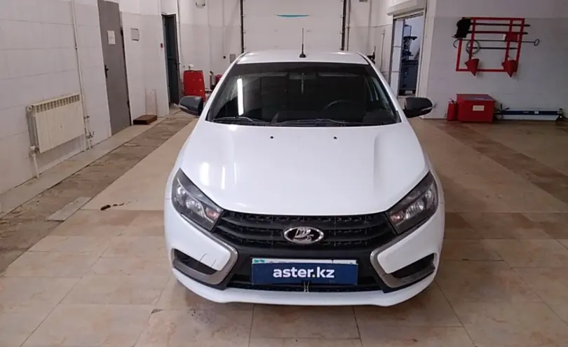 LADA (ВАЗ) Vesta 2018 года за 4 500 000 тг. в Актобе фото 2