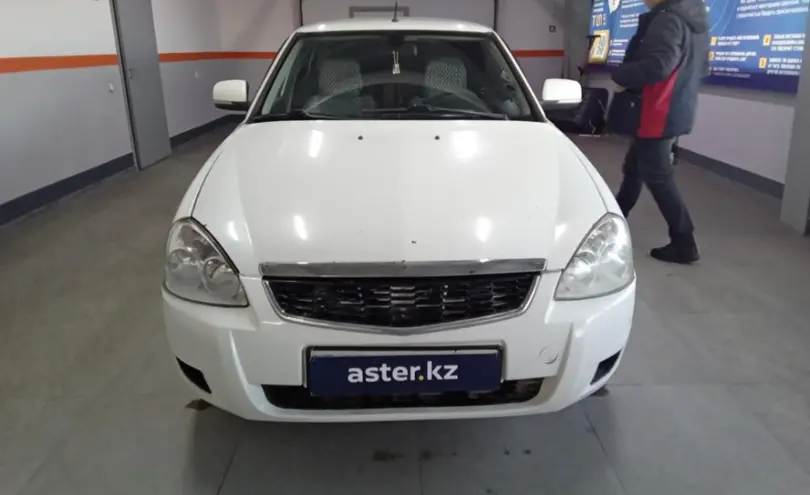 LADA (ВАЗ) Priora 2013 года за 2 200 000 тг. в Уральск фото 2