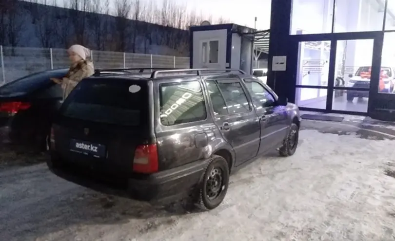 Volkswagen Golf 1993 года за 1 000 000 тг. в Усть-Каменогорск фото 5