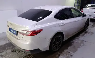 Toyota Camry 2024 года за 23 500 000 тг. в Павлодар