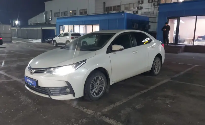 Toyota Corolla 2018 года за 10 000 000 тг. в Алматы