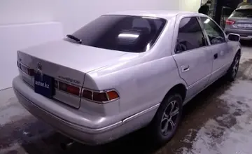 Toyota Camry 1997 года за 2 500 000 тг. в Павлодар