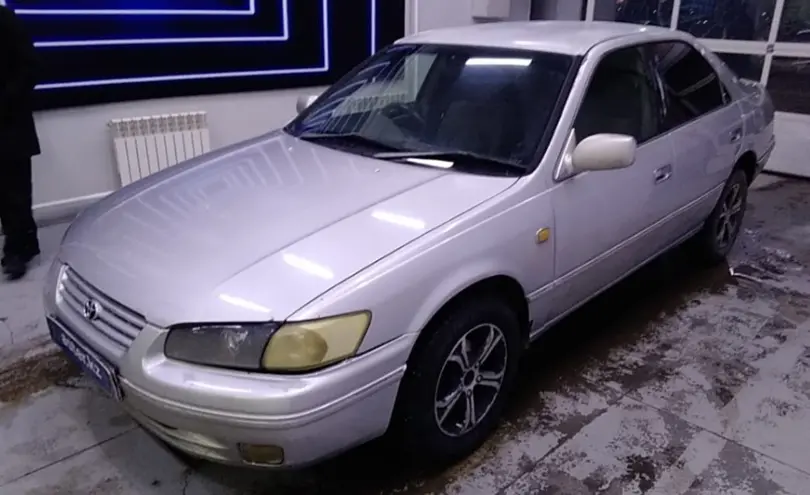 Toyota Camry 1997 года за 2 500 000 тг. в Павлодар