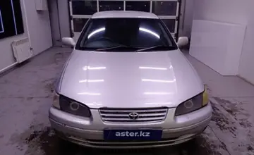 Toyota Camry 1997 года за 2 500 000 тг. в Павлодар фото 2