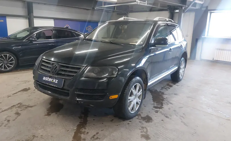 Volkswagen Touareg 2006 года за 3 500 000 тг. в Астана