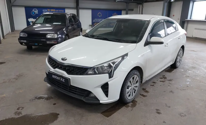 Kia Rio 2020 года за 7 500 000 тг. в Астана