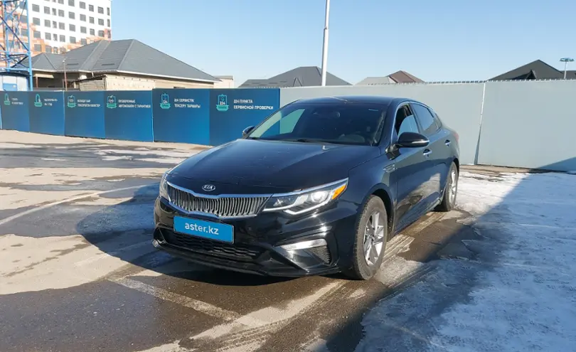 Kia Optima 2018 года за 9 500 000 тг. в Шымкент