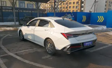 Hyundai Elantra 2024 года за 8 800 000 тг. в Алматы фото 4